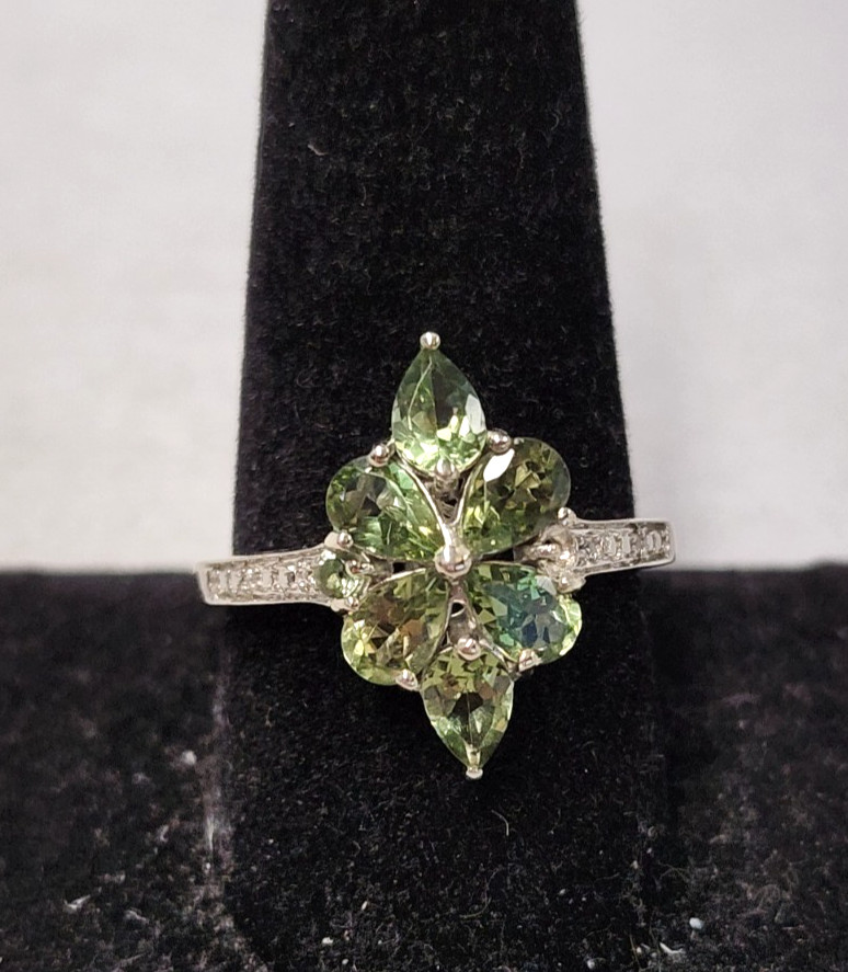 D’Joy Natural Green Apatite and White Zircon Ring sz 10 Sterling Silver