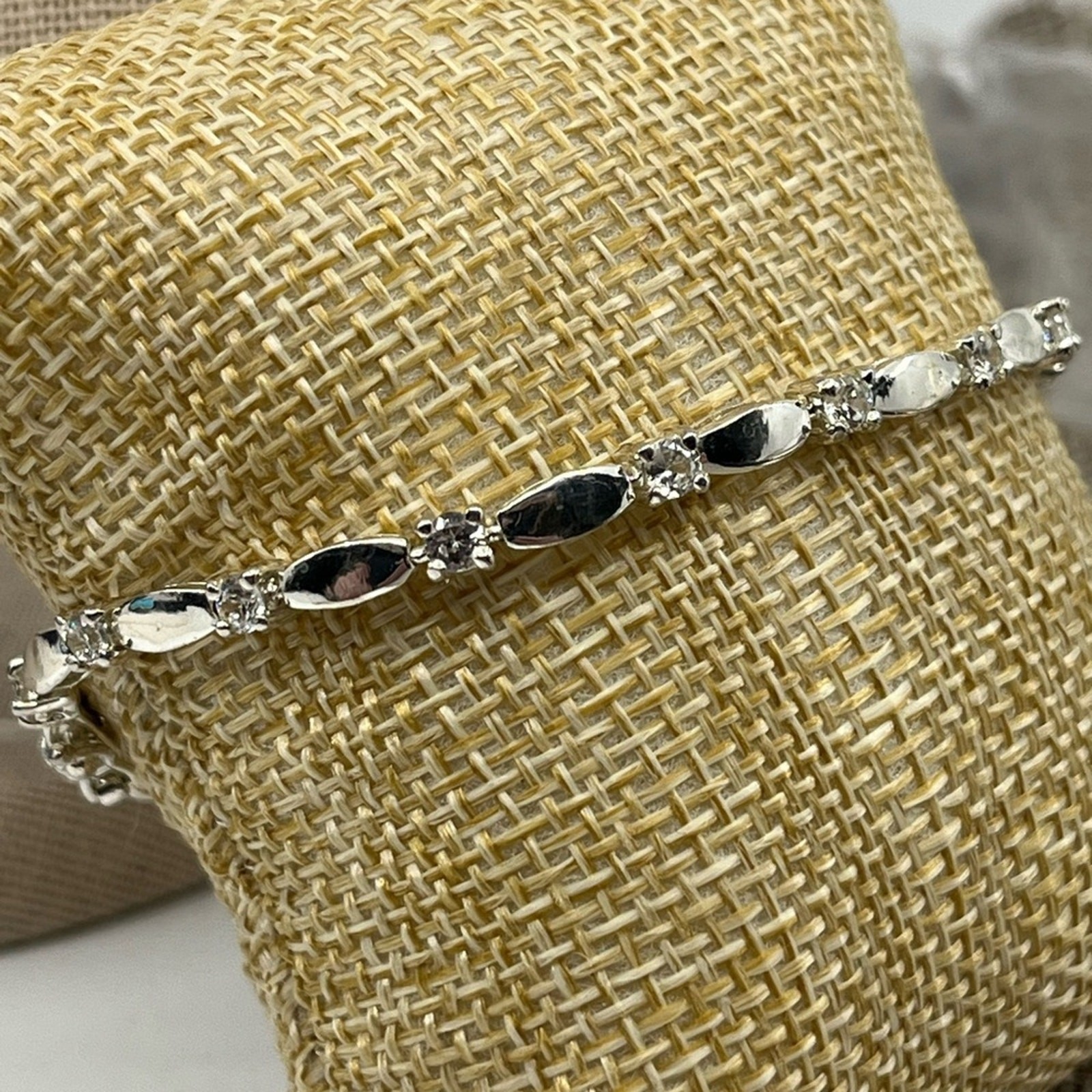 Vintage 7″ Sterling Silver Marquise & Round CZ Bracelet