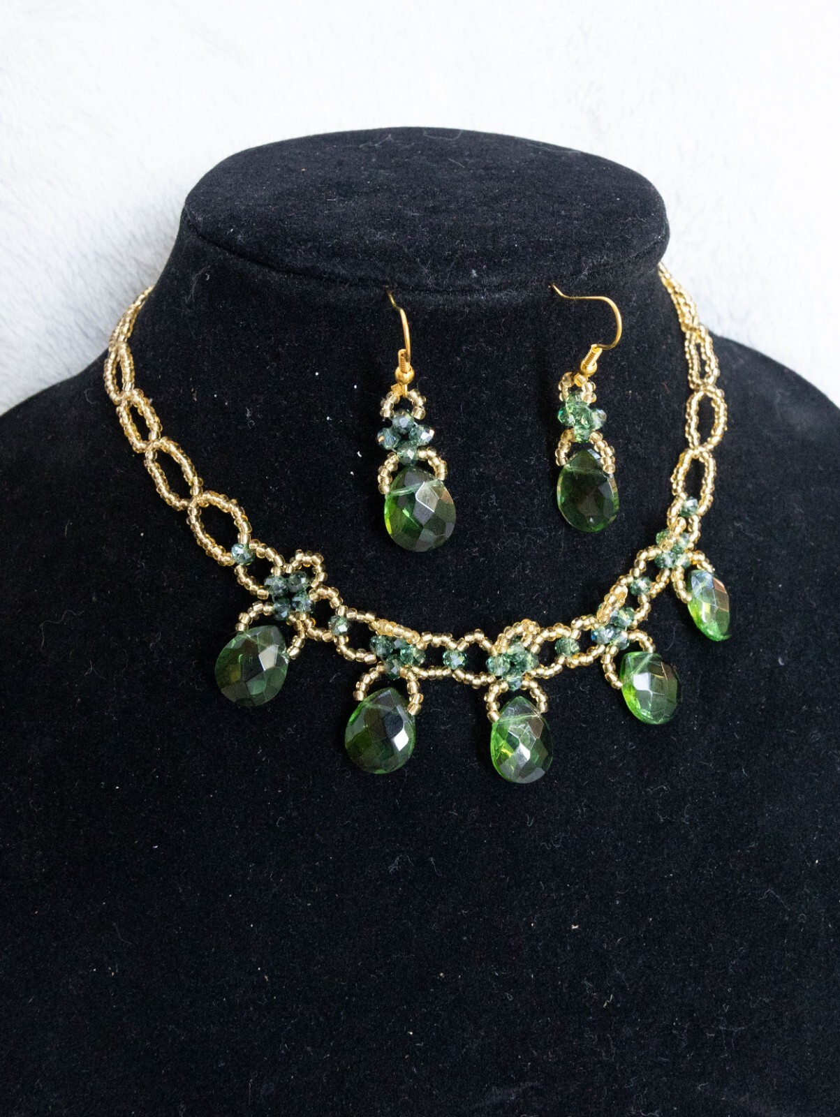 Beaded Necklace with Man-made Crystal