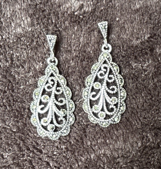 Vintage-Style Marcasite Filigree Teardrop Dangle Earrings – ATI