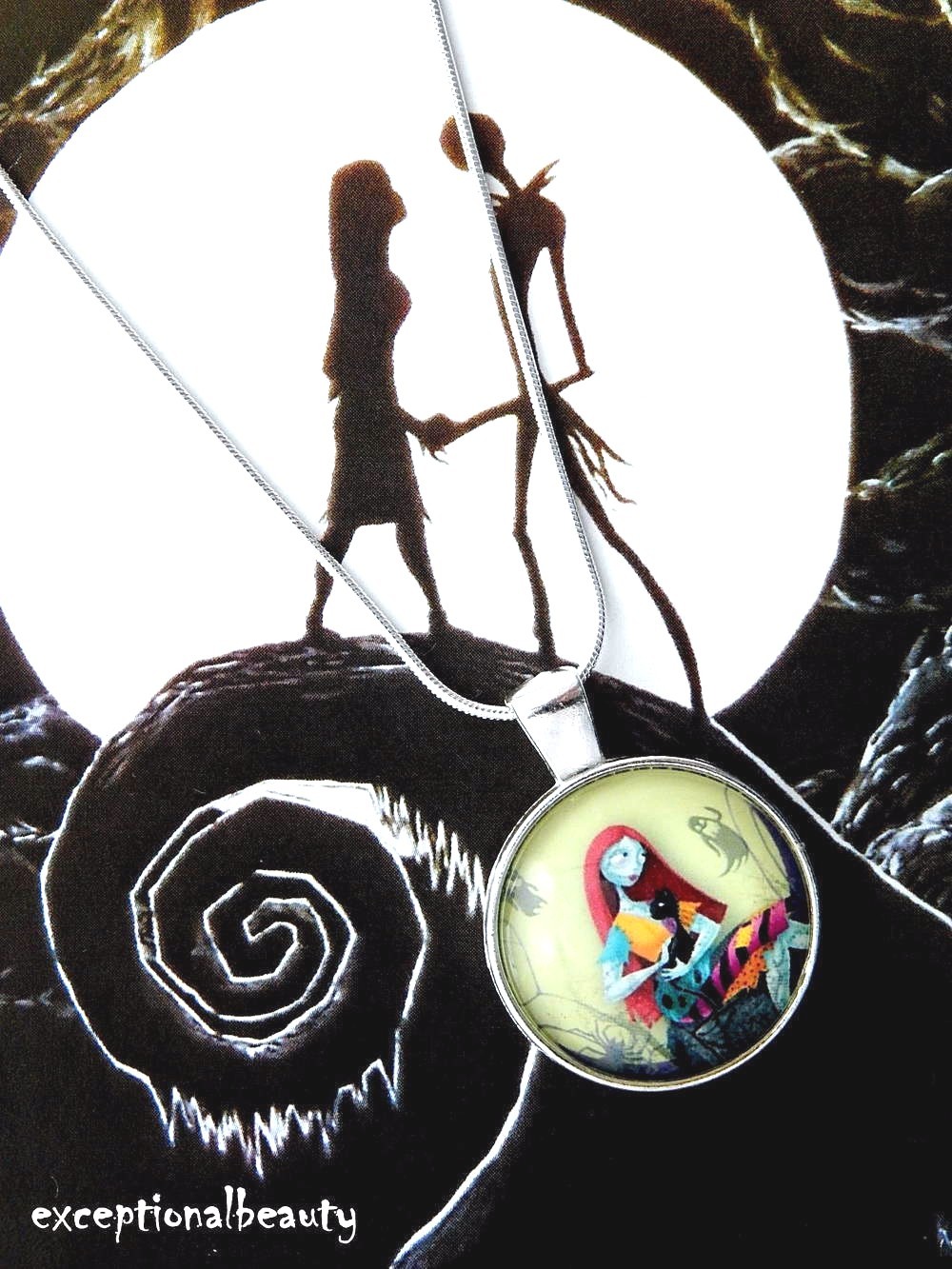 The Nightmare Before Christmas Domed Glass Sally Black Cat 20″ Silver Necklace