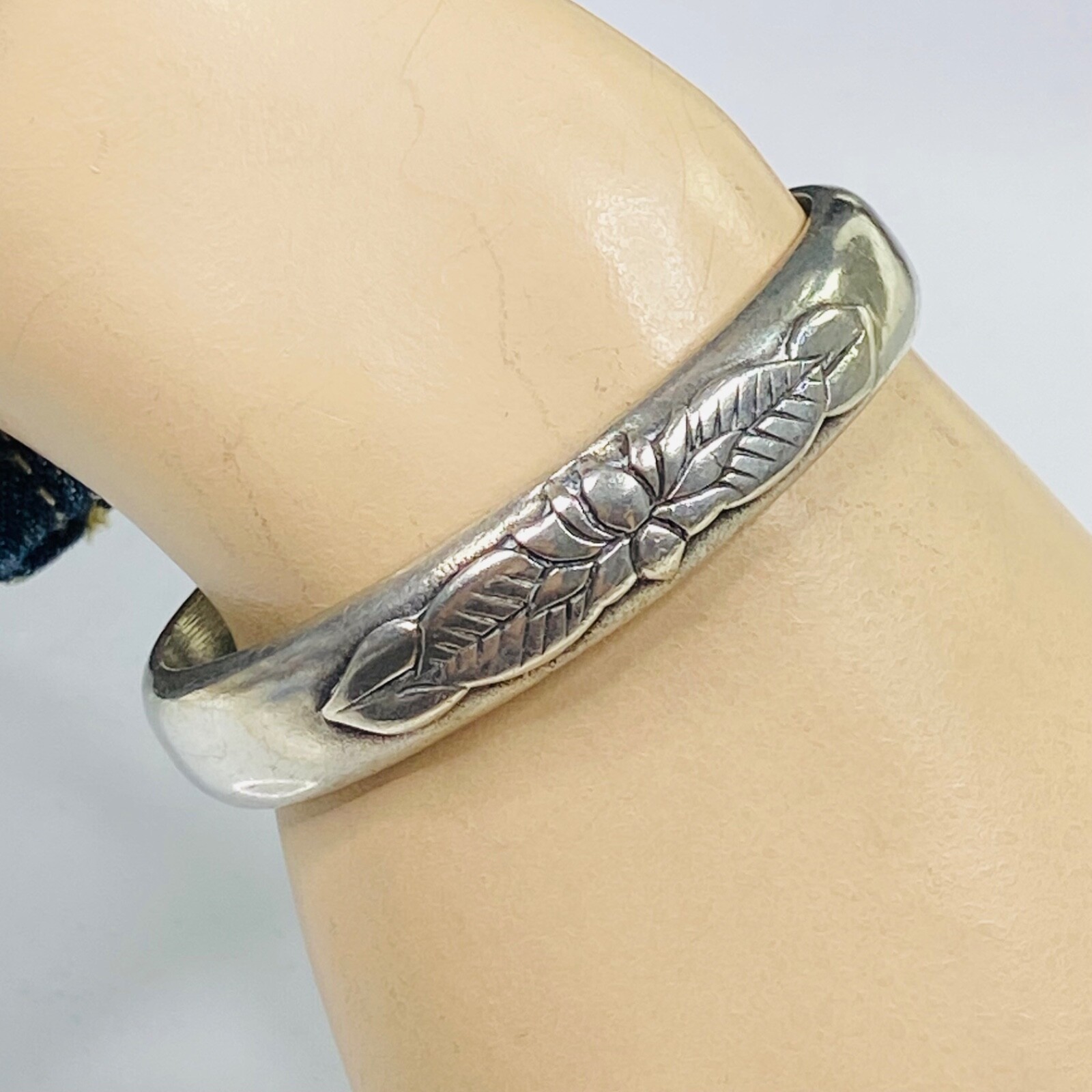 Laurel Burch Floral Cuff Bracelet Looks Like Pewter