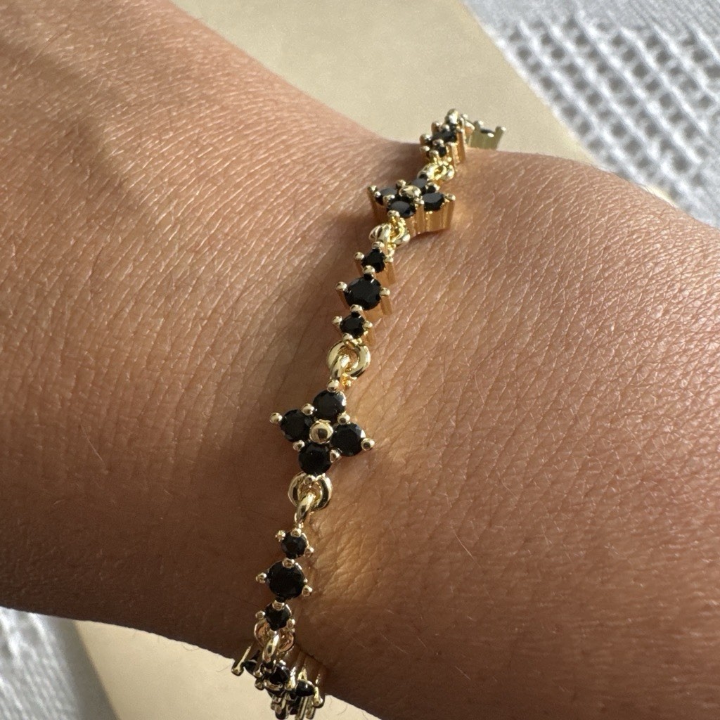 Women’s Gold Filled Black CZ Clover Bracelet Gold Tone 7.5”