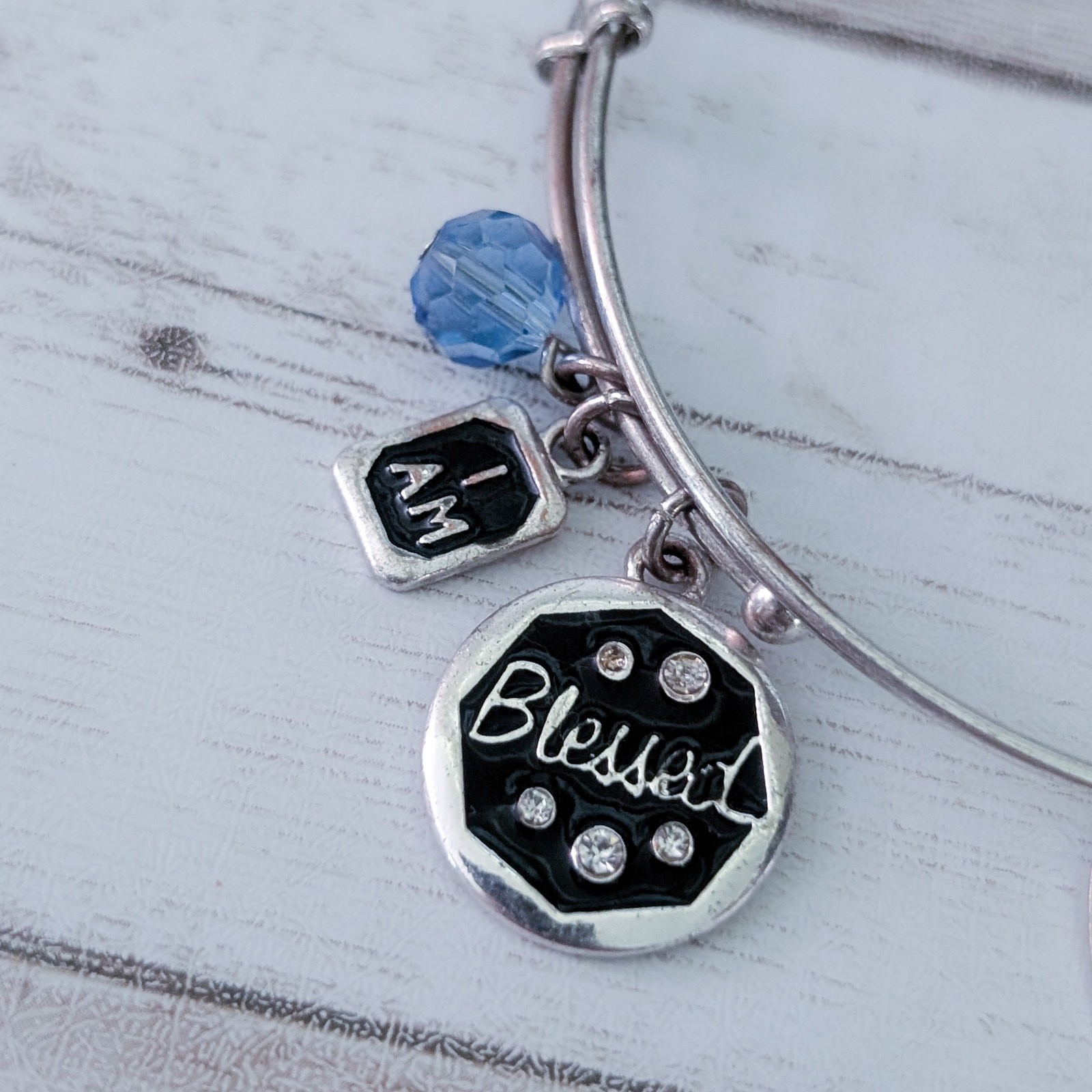 “I Am Blessed” Charm Bracelet – Fair Condition