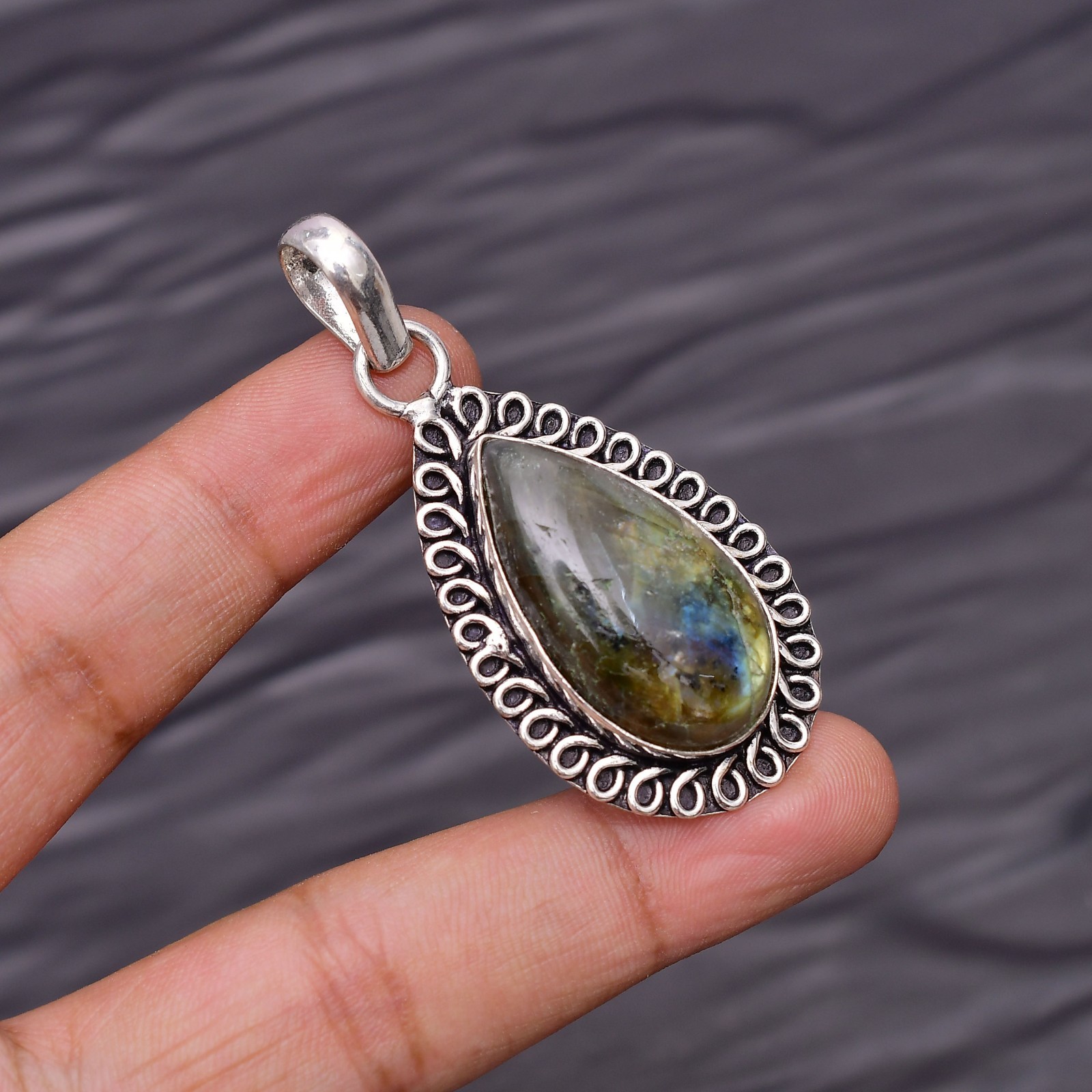 Labradorite Gemstone 925 Sterling Silver Jewelry Pendant 2.12″