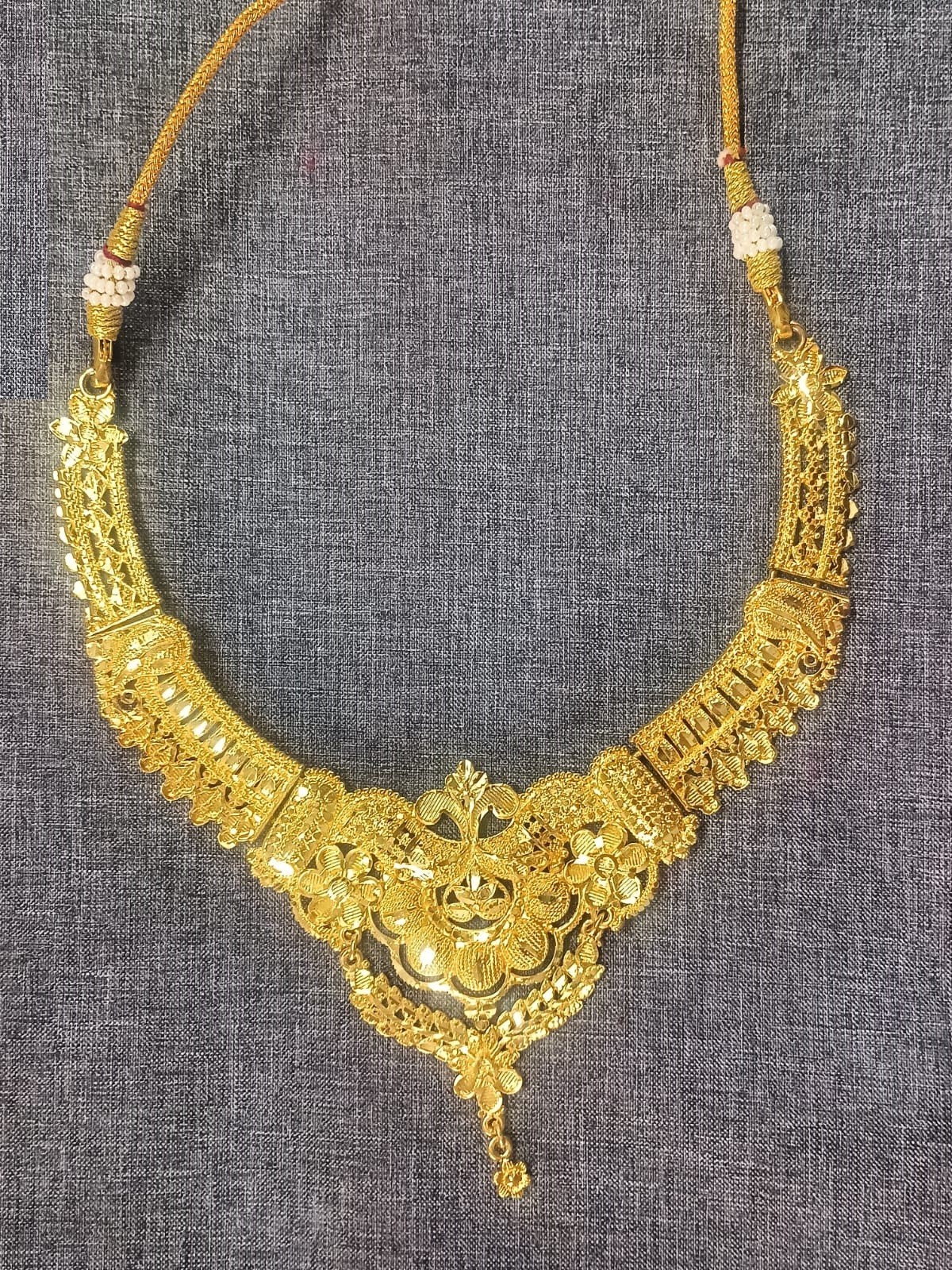 JAYWAR Traditional Gold Tone Floral Necklace Ethnic Bridal Statement Jewelry