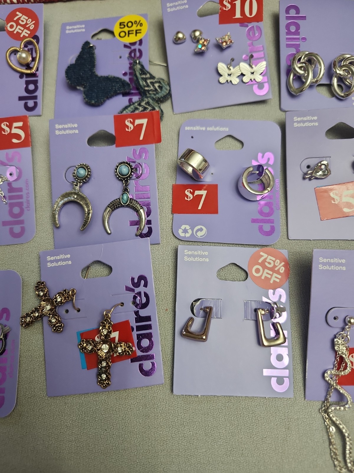 Claire’s Fashion Jewelry Pierced Earrings. Lot Of 21 Pieces