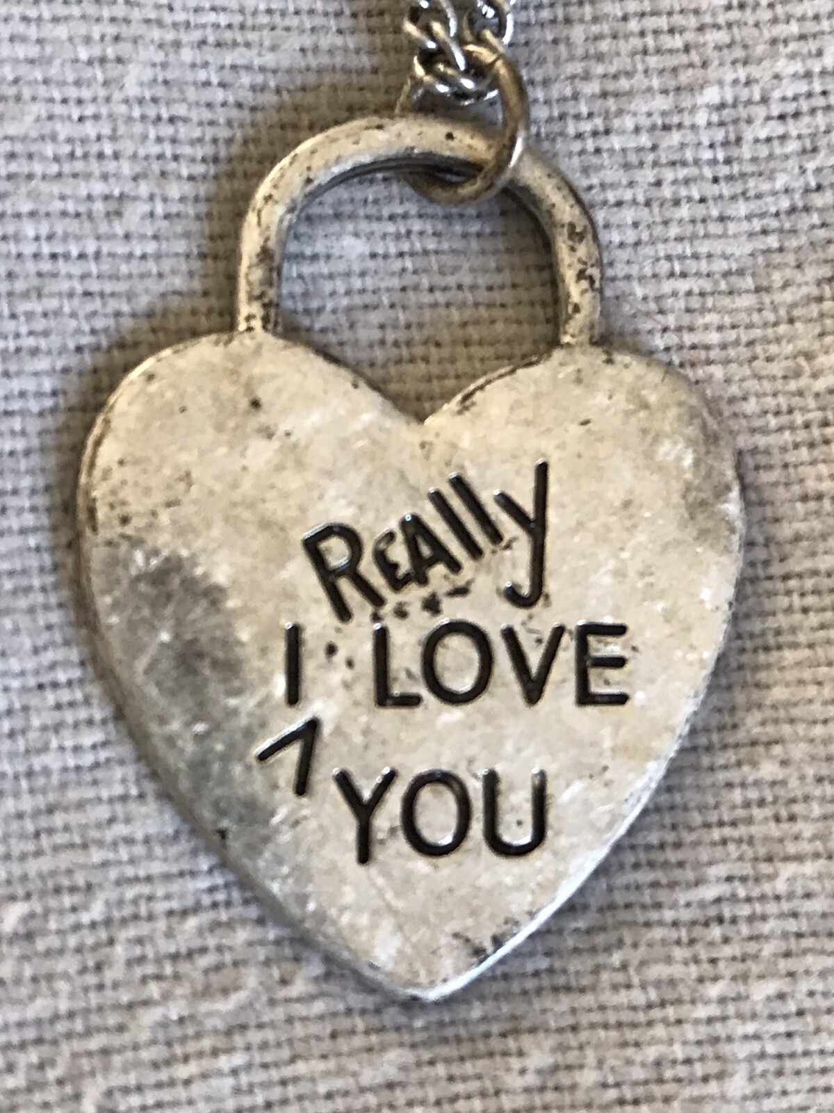 Antiqued Silver Tone Aero 1987 Valentines Heart Star Disco Ball Necklace 19-22″
