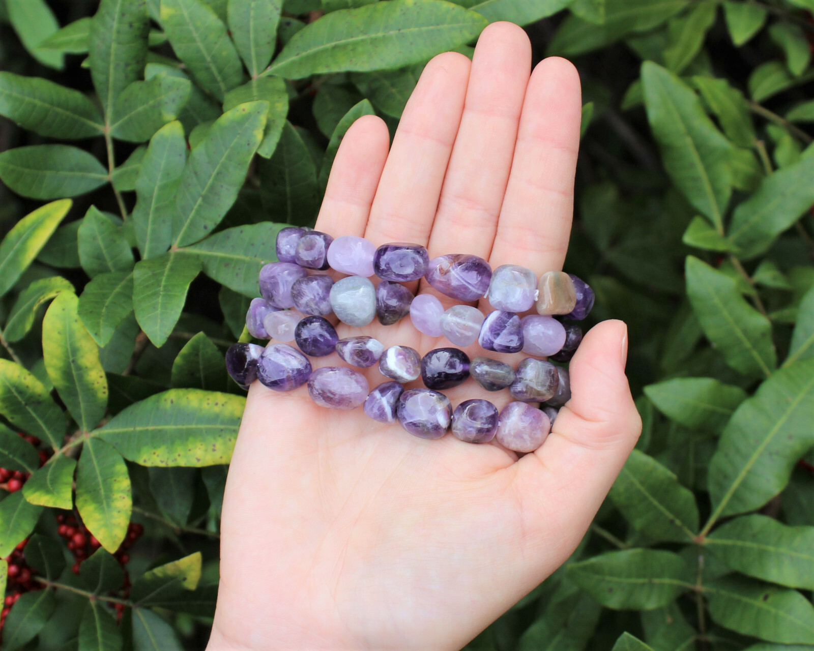 Amethyst Tumbled Gemstone Bracelet 6-8 mm stones (Stretchy, Amethyst Crystals)