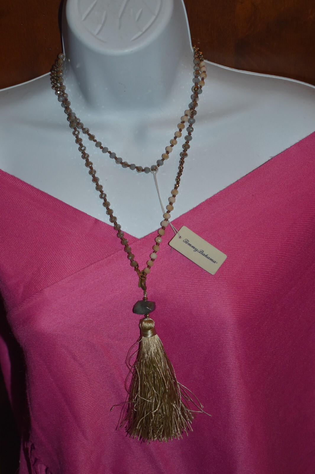 TOMMY BAHAMA AT-Desert Lily Tassel Necklace Natural Grey 24″