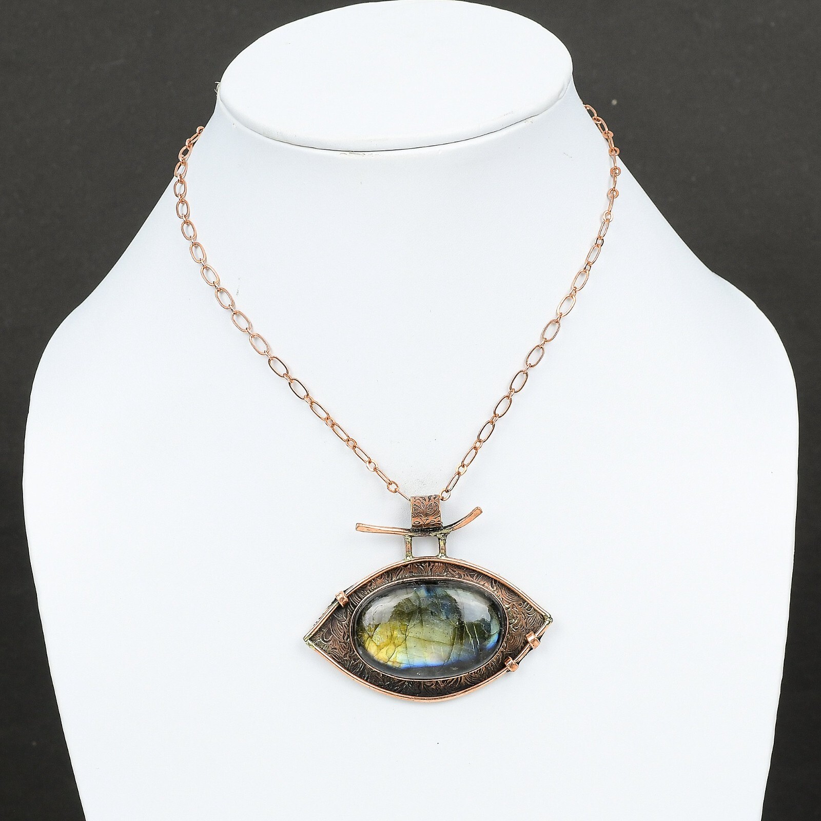 Valentines Deal Copper Third Eye Chakra Oval Labradorite Gemstone Bezel Pendant