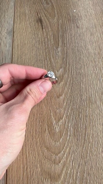 10k White Gold Lab-Created Diamond Ring 0.96ct G-H SI1 6mm Round – Appraised