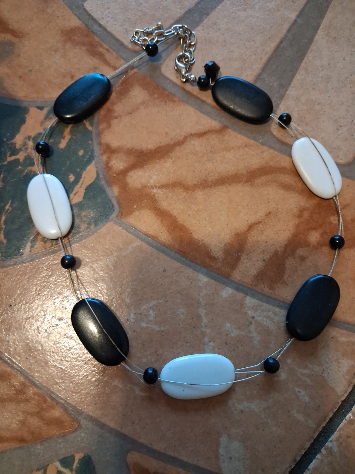 Black And White Silver Tone Beaded Choker