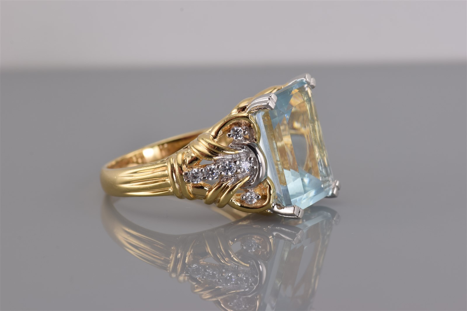 Gold Sterling Silver Blue Cubic Zirconia Accented Statement Band Ring 925 Sz: 8