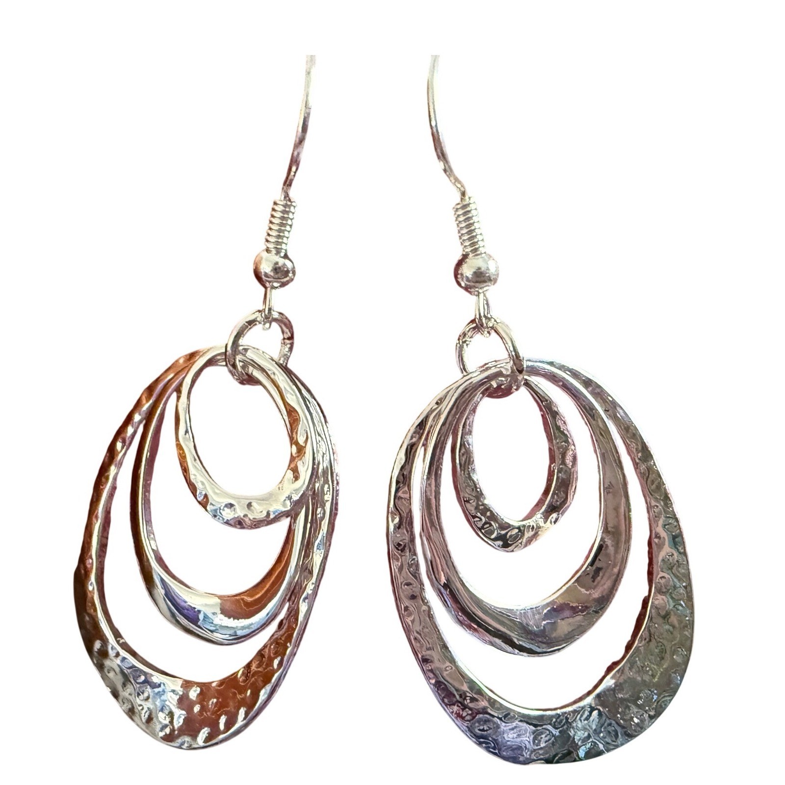 Brilliant NEW Silver Plate Hammered Triple Oval Hoop Dangle Earrings Fishhook