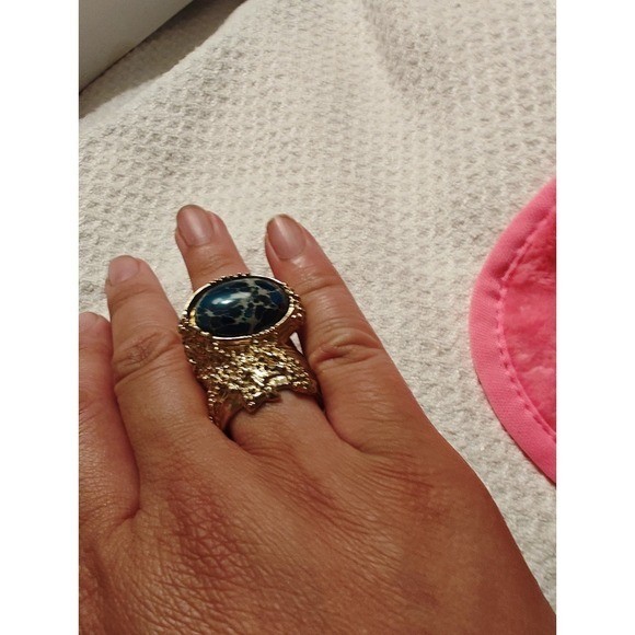 Ring Blue Cabochon Gold Tone Textured Statement Arty Style Celebrity Favorite