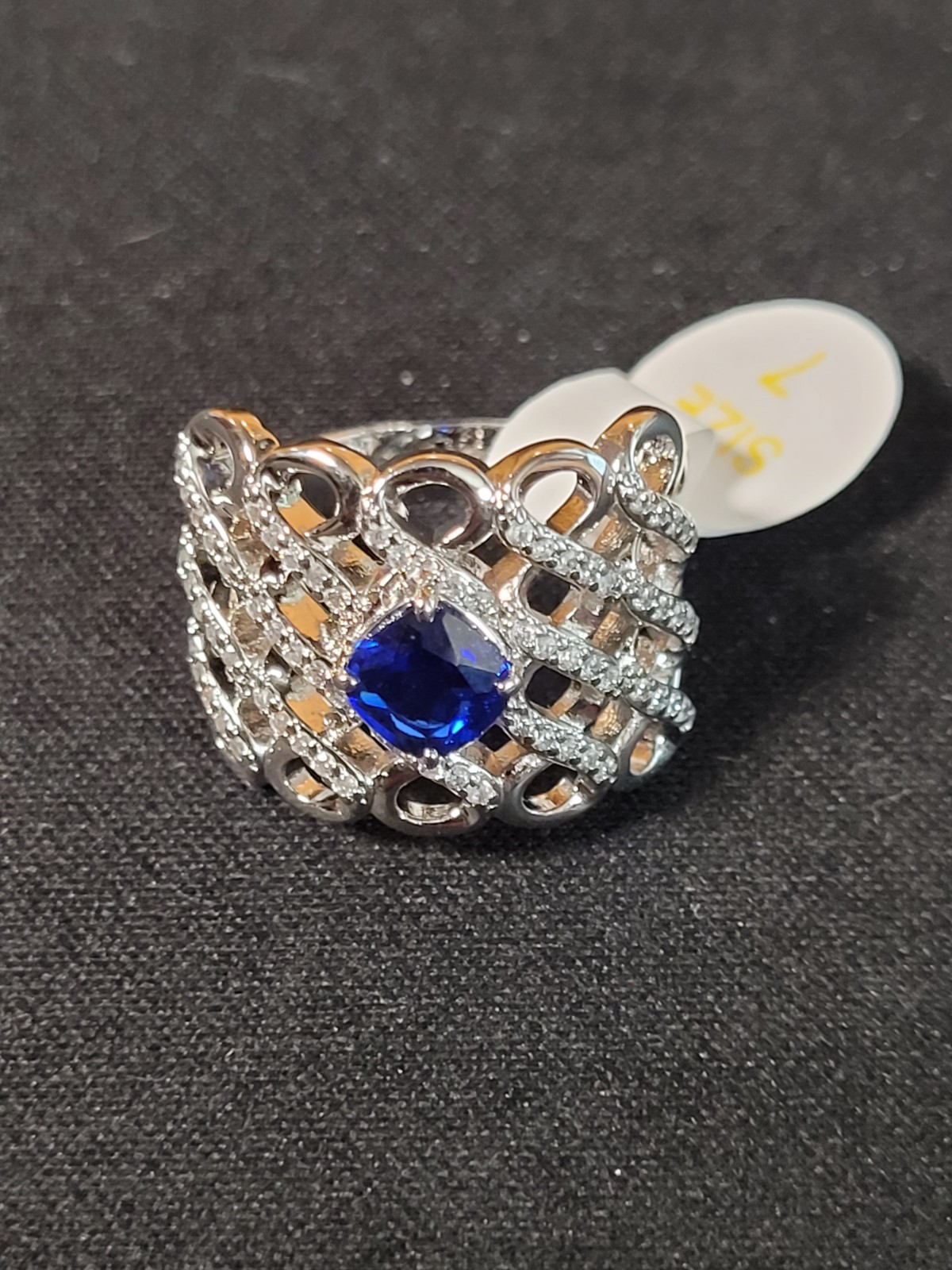 Ring Bomb Lot • Mixed Sizes • Mixed Plating’s • 15 Pieces Sz 7-11 • Miss-Marked