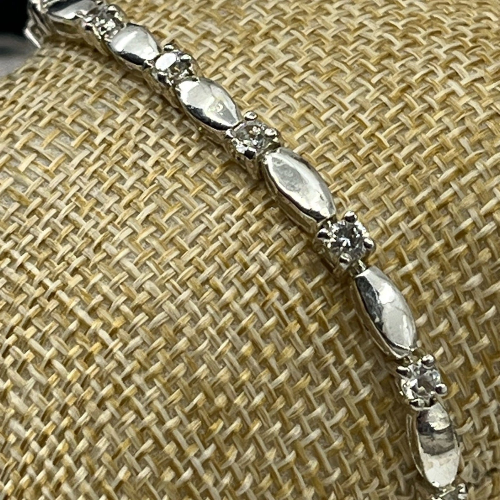 Vintage 7″ Sterling Silver Marquise & Round CZ Bracelet