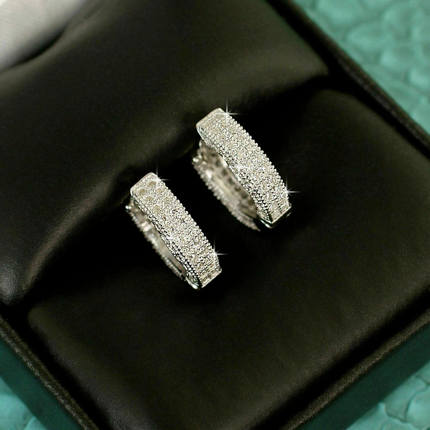 0.96 Ct Simulated Diamond Men’s Women’s Hoop Earrings 14k White Gold Over