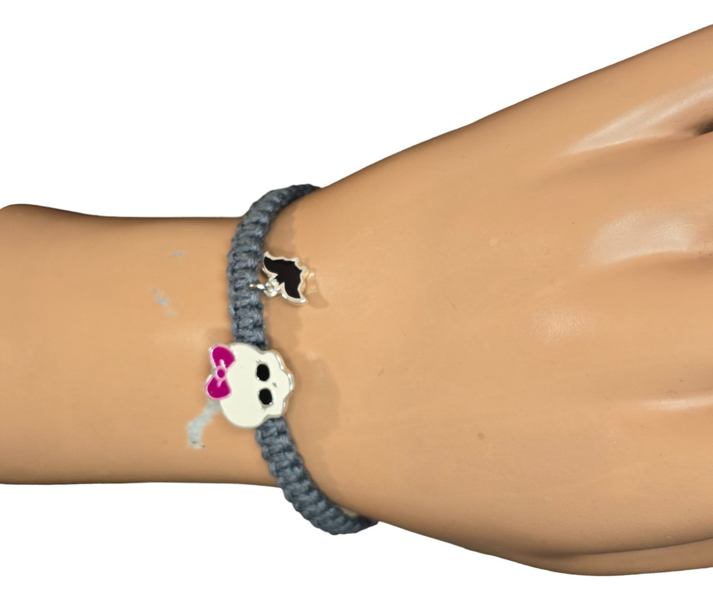 JCM Mattel Women’s Grey Adjustable Ghost , Bat Charm Bracelet NWOT