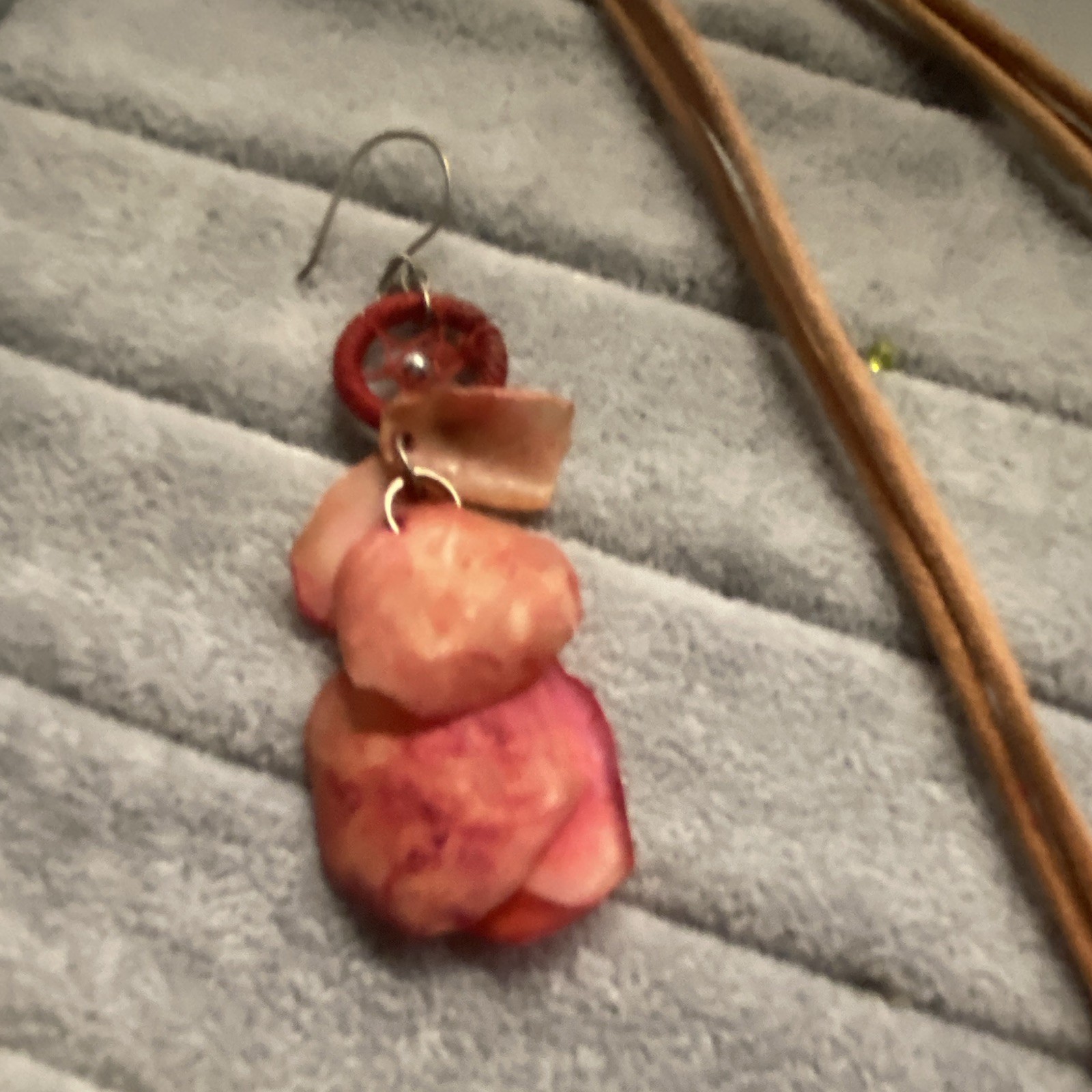 Shell Multi-Strand Cord Necklace w/ Round Pendant & Drop Earrings Set Pink/Brown