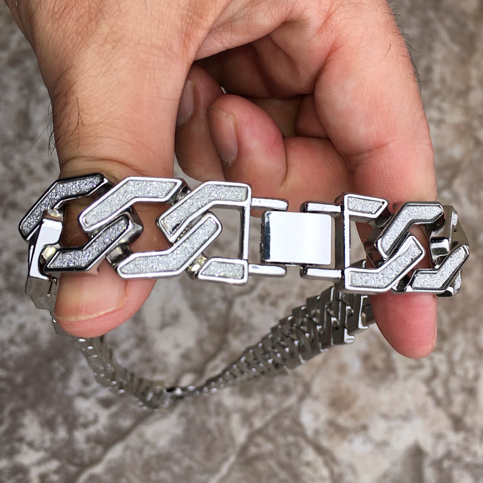 Men’s Sand Blast Chain Silver Tone Squared Links Hip Hop Necklace 20MM x 30″ in