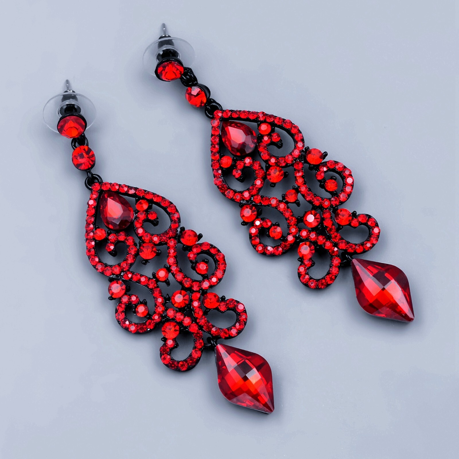 Red Chandelier Dangle Earrings Drop Crystal Rhinestone Art Deco Black Metal 939
