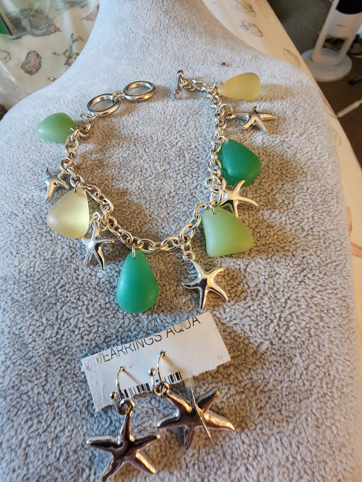 Silver Tone Starfish Dangle Charm Cable Chain Bracelet, Toggle w/Earrings