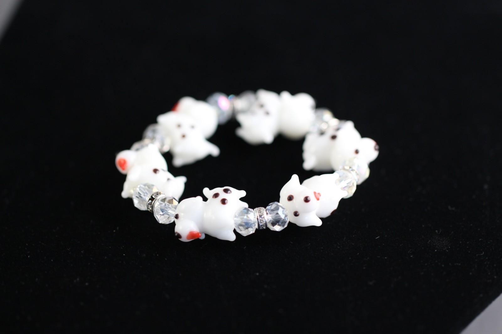 Dog Lampwork Bracelet 6″ Elastic Glass Beads Rhinestone Crystal White Polka Dot