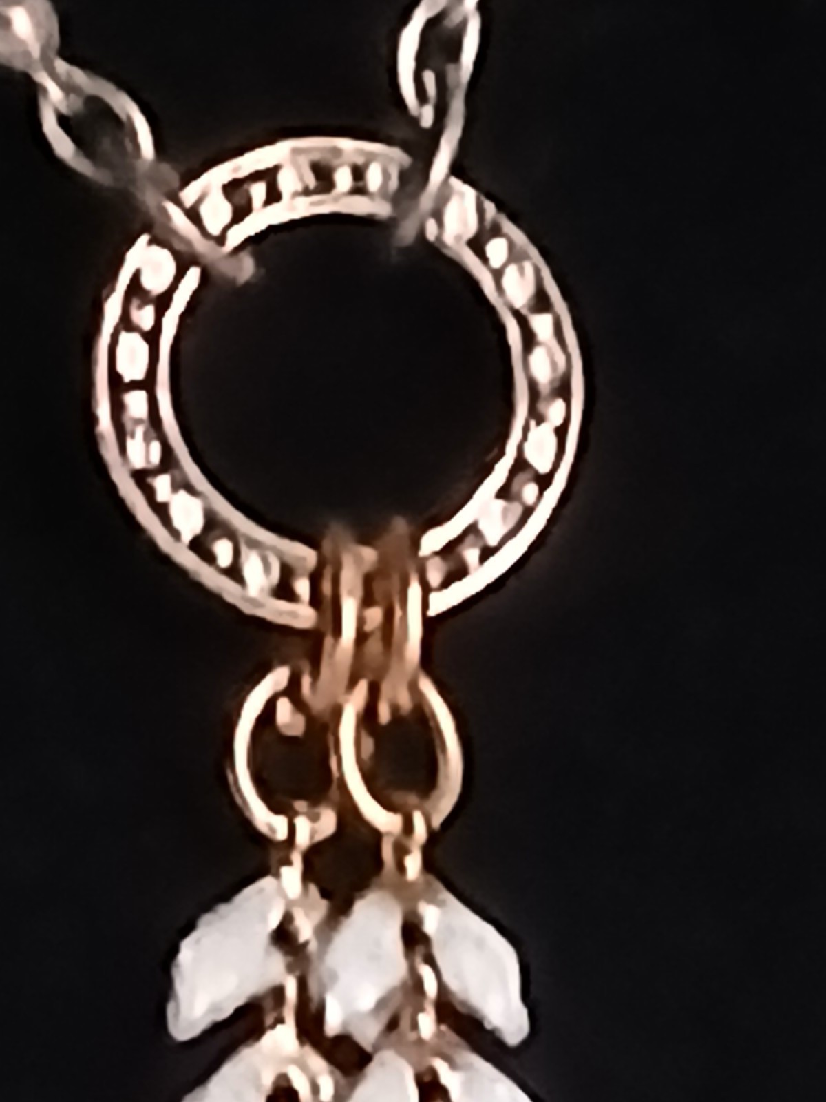 Stunning Premier Designs Glisten Necklace 34″ Nice