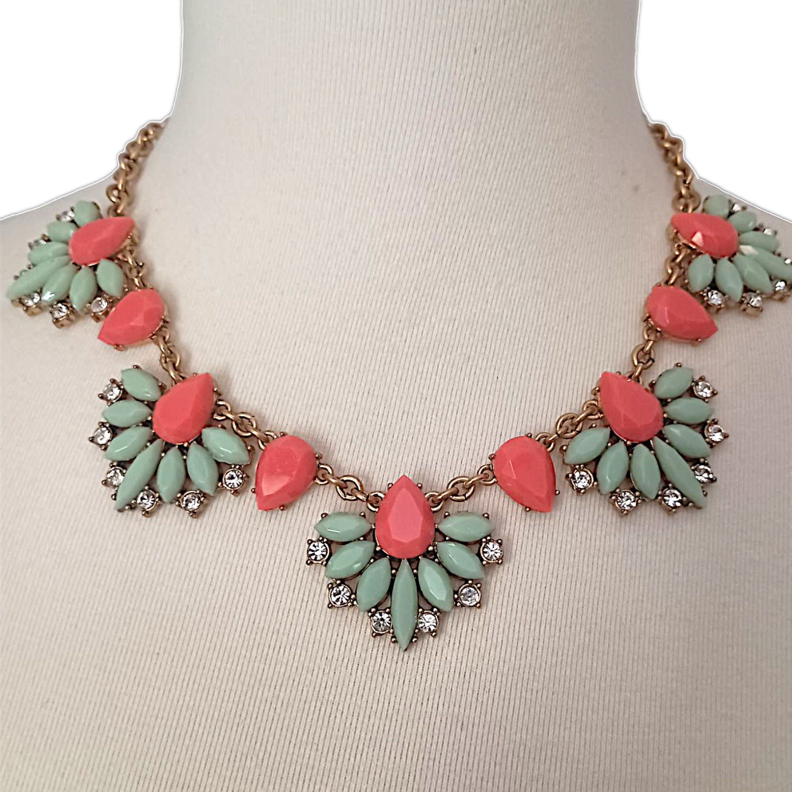 J Crew Statement Cluster Necklace Y2K Rhinestones Gold Tone Coral Mint Colors