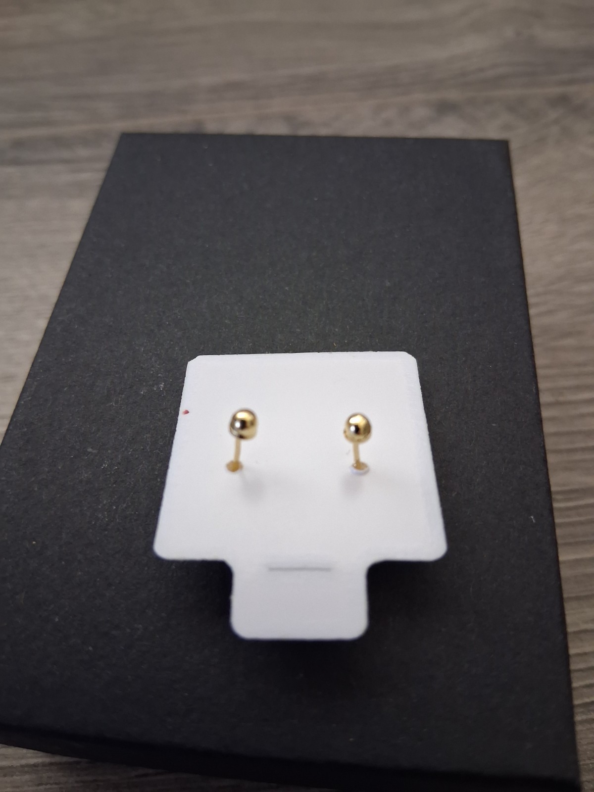 Aretes Broquel flor de oro 10K MX / 10k gold Studs Earrings flower style.