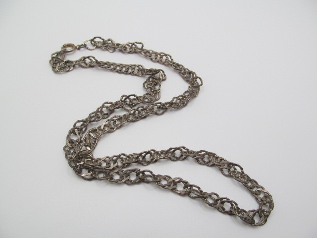 Patina Silver Tone Unique Interlocking Peanut Link 7.8mm Chain Necklace 24 Inch