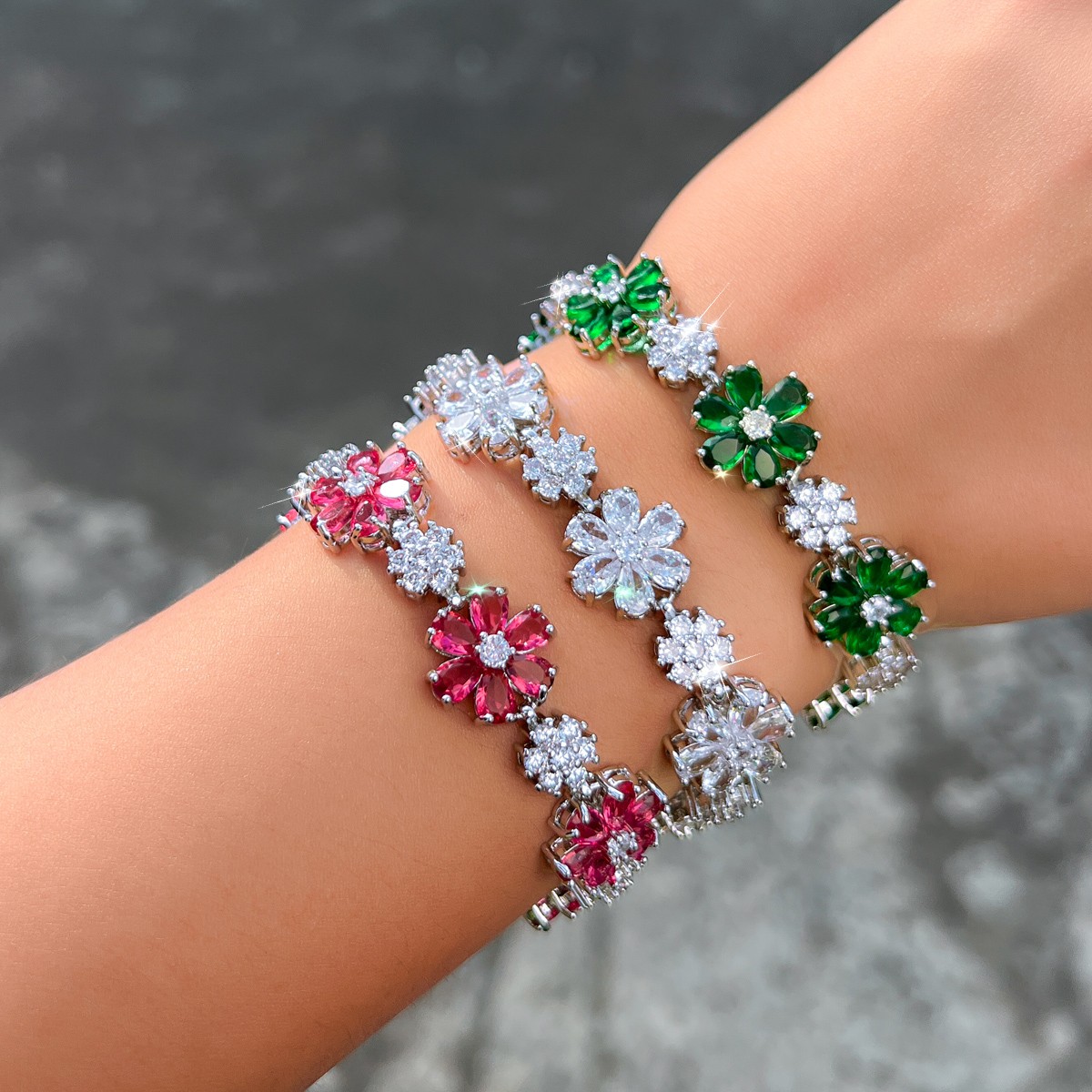 Wedding Cubic Zirconia Pretty Flower Bracelet Silver Plated Women Party Jewelry