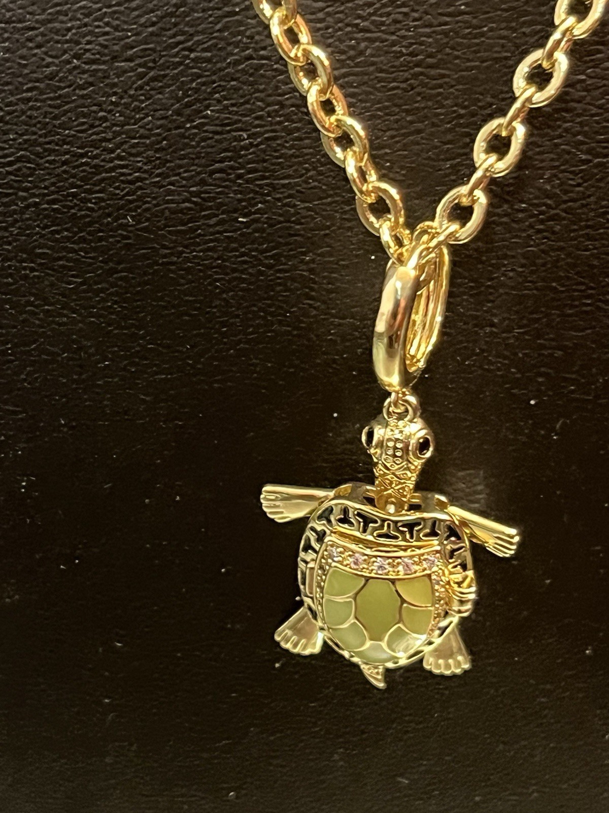 None tarnish none fade Gold Tone Turtle Necklace & Earrings Set Green