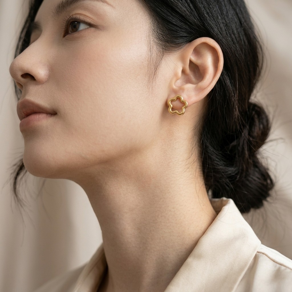 Gold Tone Stainless Steel Open Flower Stud Earrings Minimalist Clover Earrings
