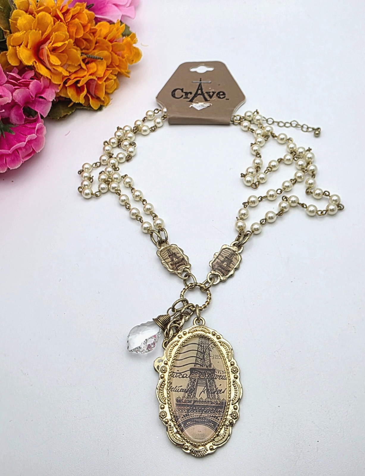 CrAve Paris Pendant Faux Pearl Necklace 21in Adjustable Gold Tone 2in Pendant