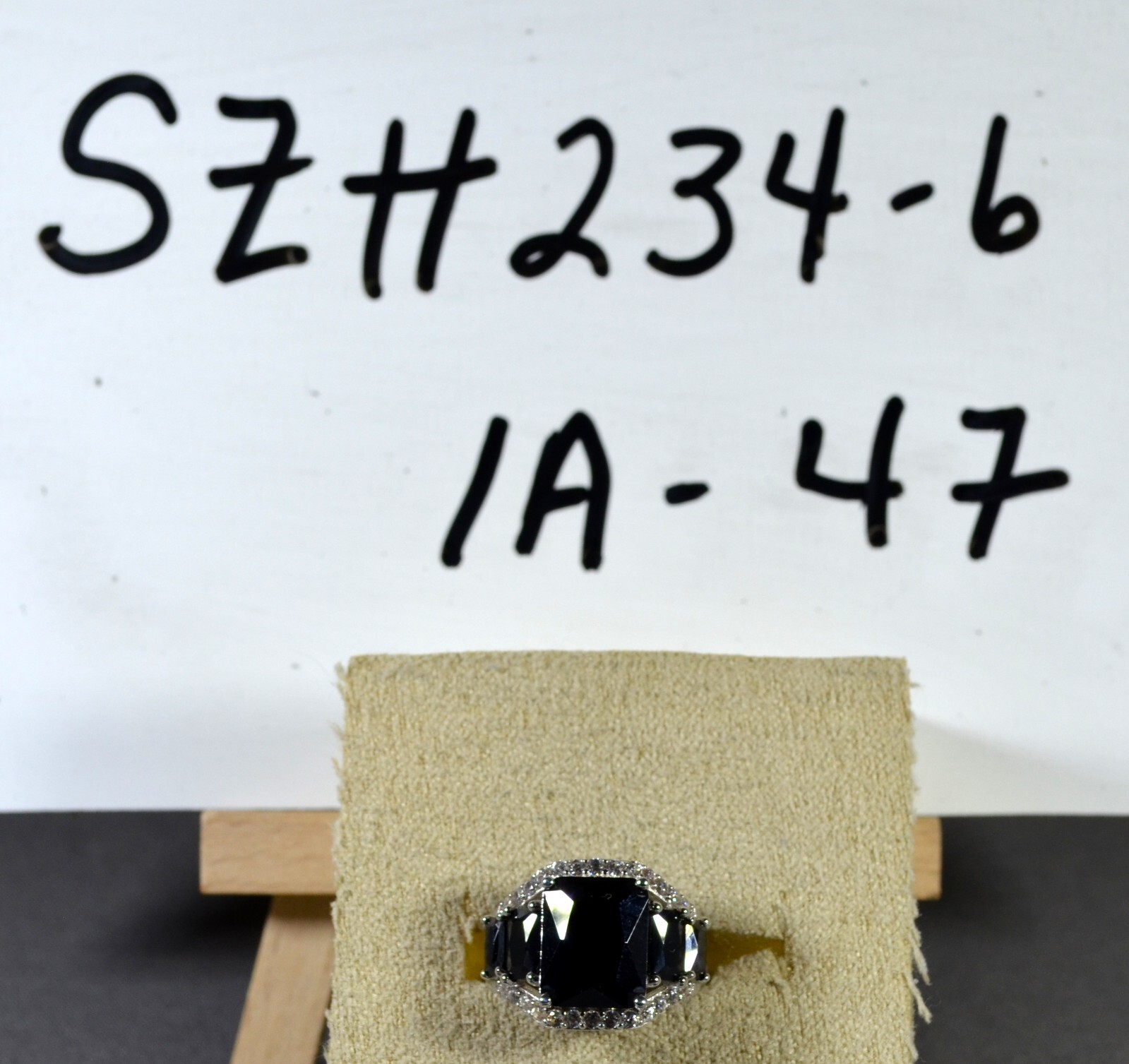 BLACK SPINEL-WHITE ZIRCON-STATEMENT COCKTAIL ENGAGEME-SZ 6-RHOD/STER SILV