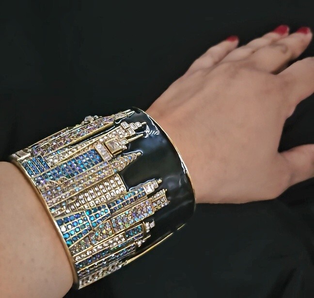 Heidi Daus “Skyline Drive” Bracelet SMALL