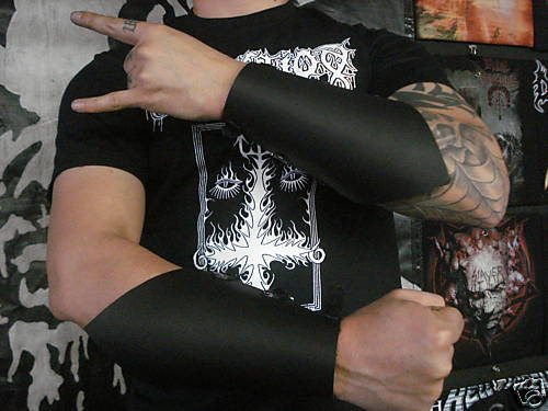LEATHER BLACK PLAIN MEDIUM BRACER…BLACK METAL..(MDLG0017)….. ULVER