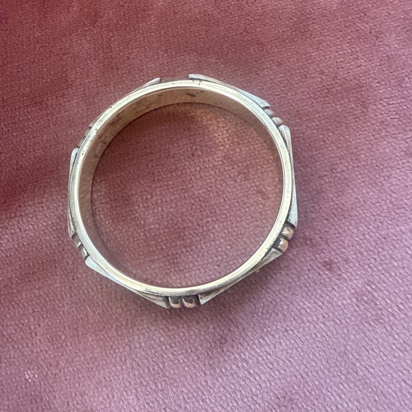 VINTAGE ! REAL BONE & Solid BRASS BANGLE BRACELET GOLD Tone