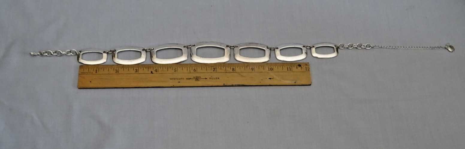 Banana Republic Signed Necklace Chunky Open Rectangle Links Silver Tone 18”