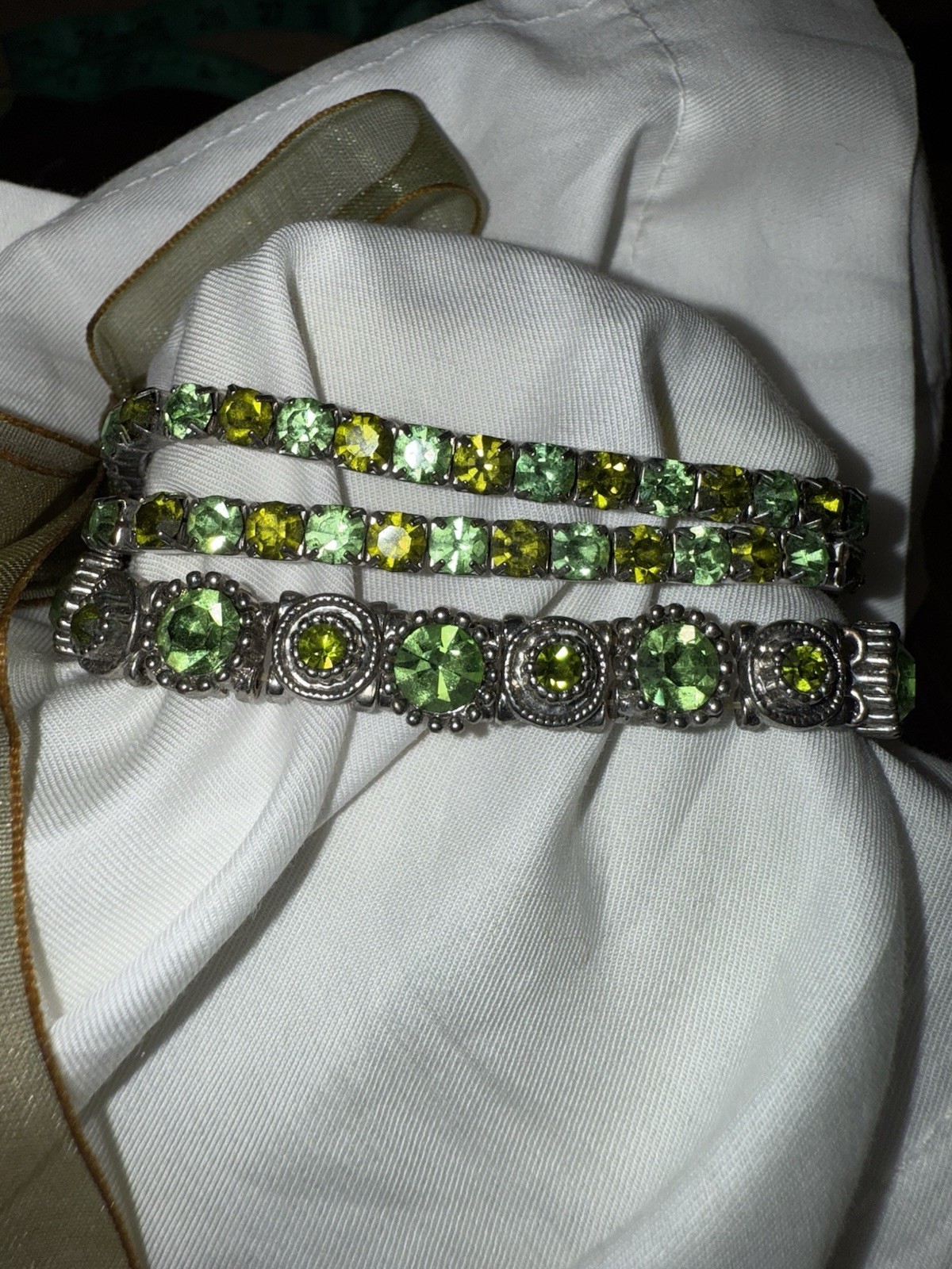 LOT OF 3 NEW STRETCH BRACELETS IRIDESCENT CRYSTAL BEADS GREEN SILVER PULL ON