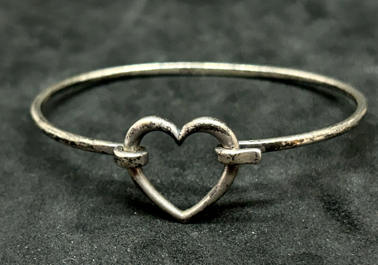 925 Sterling James Avery Heart Bracelet 1.8mm 7in – 7.75g