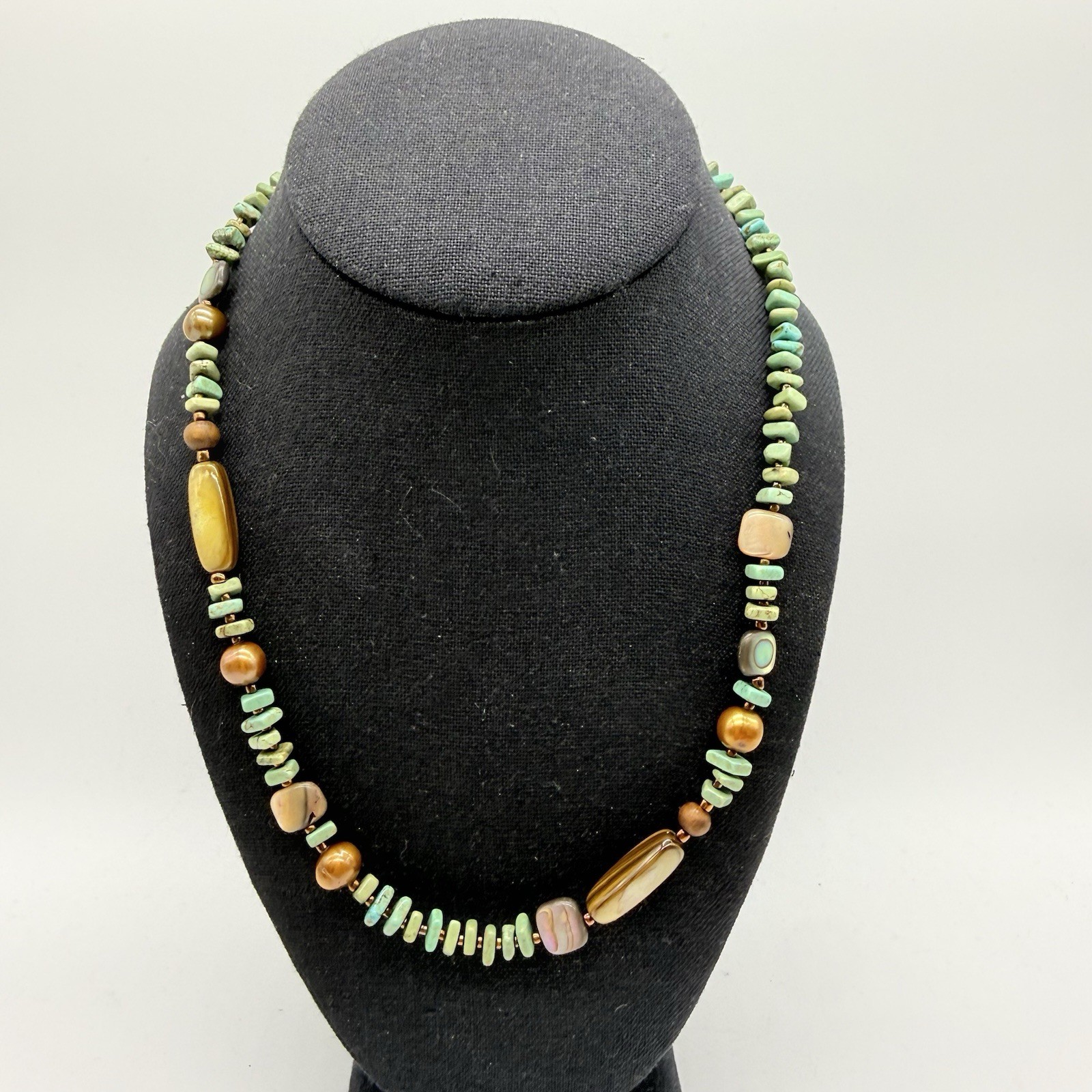 Silver Silpada 19” Howlite And Abalone Necklace Boho Artesian VERY Good Cond.
