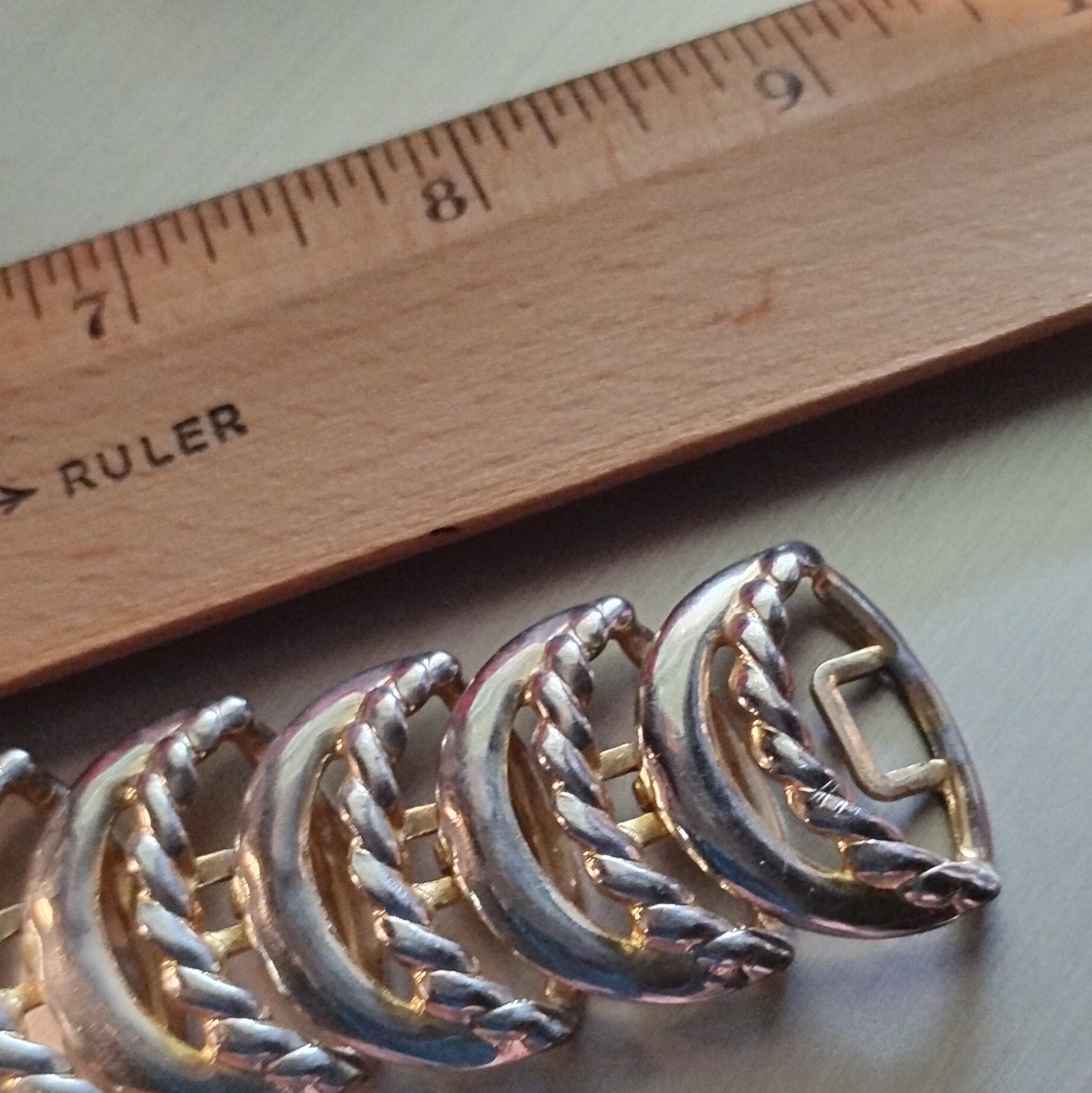 Two-Tone Gold & Silver Tone Curb Link Chain Bracelet Fold Over Clasp 7 in