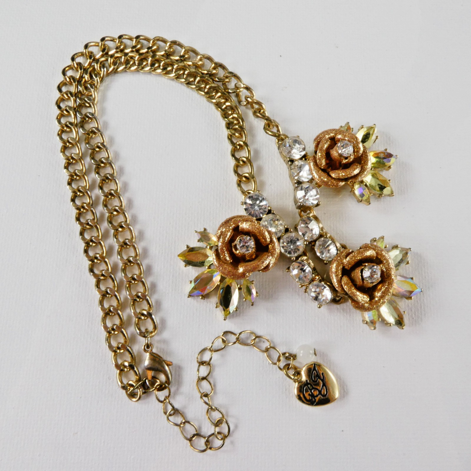 Betsey Johnson Rhinestone Flower Necklace 3 Roses Yellow Clear