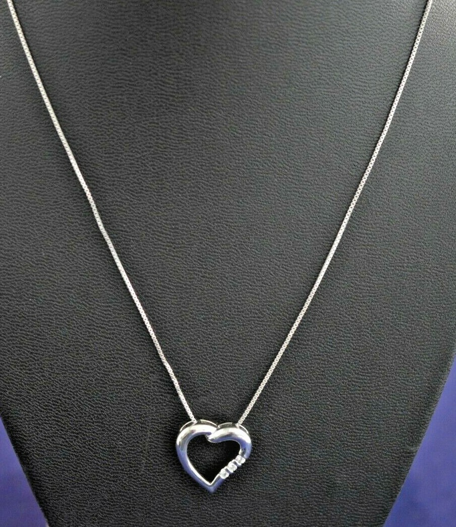ROSS & SIMMONS 925 STERLING SILVER .30 CTS CUBIC ZERCONIA HEART NECKLACE 18″