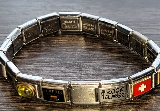 Persona Links Casa D’Oro Italy Stainless Steel Link Stretch Charm Bracelet Italy