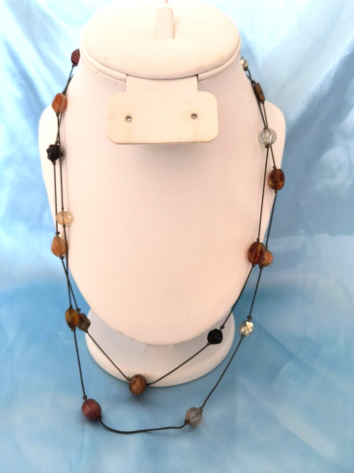 Women’s Necklace Multicolor Acrylic Beads Assorted Shapes Sizes Lobster Closure